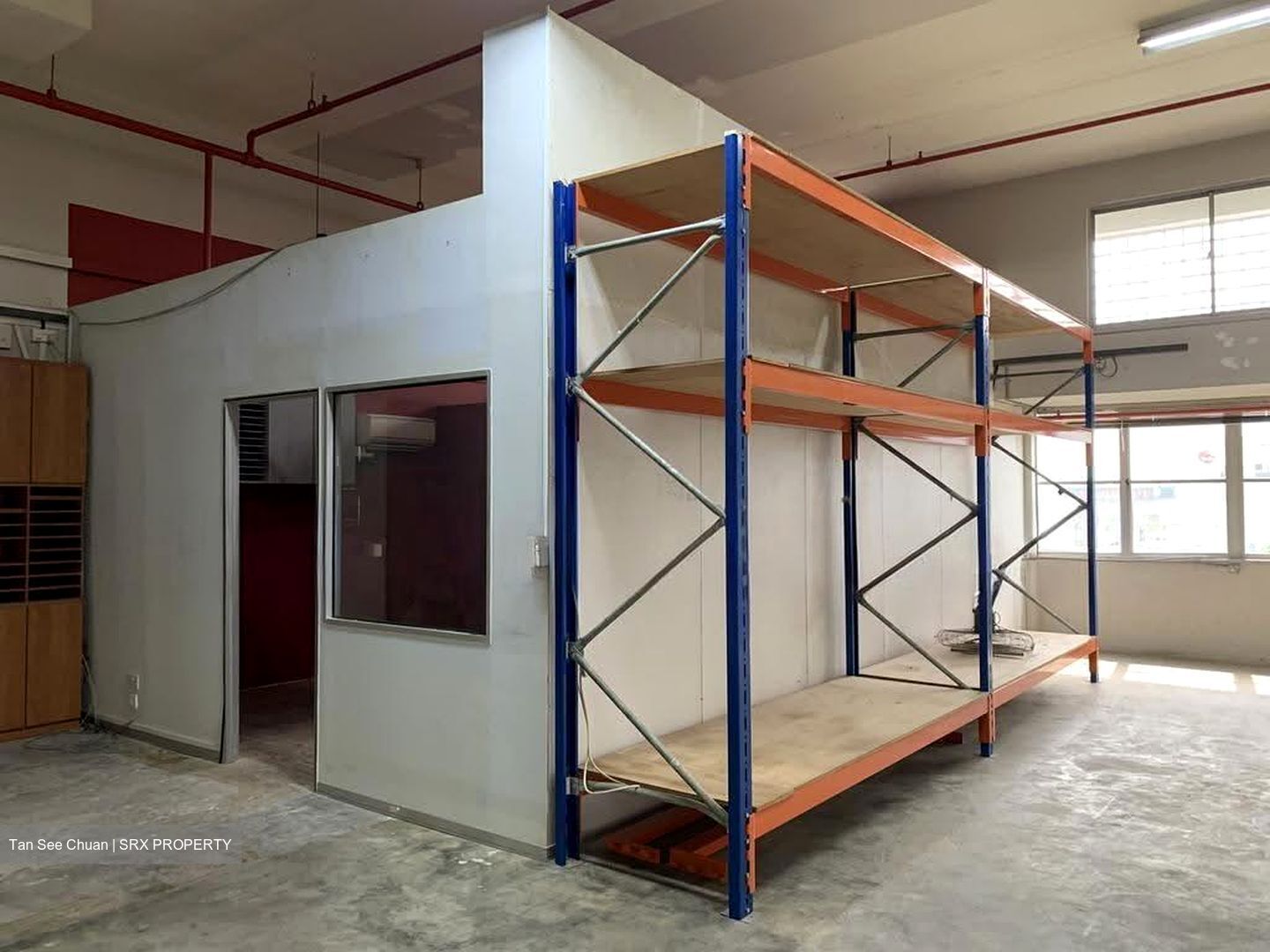 Pantech Business Hub (D5), Factory #615634341